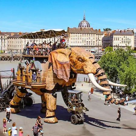 Beautiful With Wifi شقة بورنيك